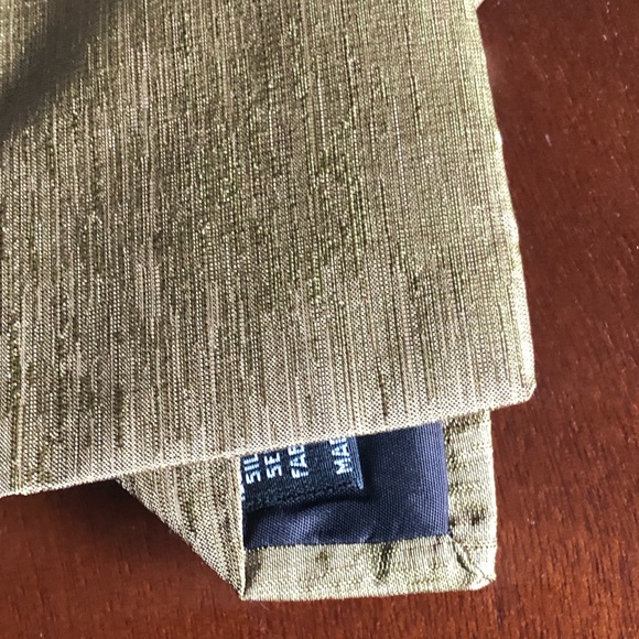 Hugo Boss - Picture 4 of 8